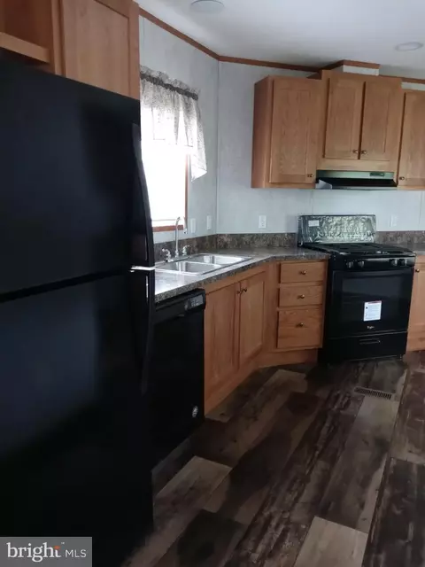 95 N Dragon Dr, Bear, DE 19701 photo 6