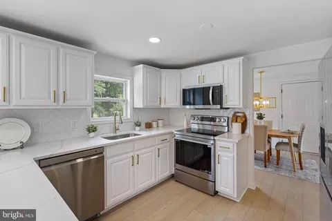 Kitchen - 409 Blackbird Station Rd, Townsend, DE 19734 photo 1 of 3