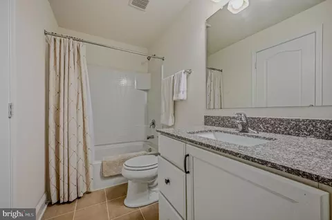 Bath - 642 Vivaldi Dr, Middletown, DE 19709 photo 3 of 3