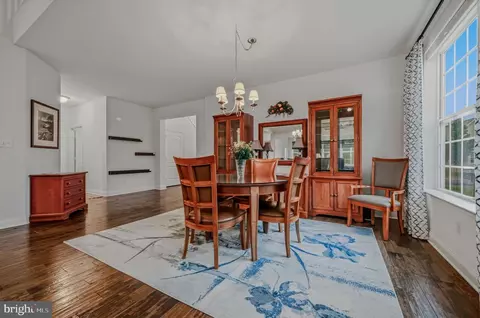 Entry Way - 642 Vivaldi Dr, Middletown, DE 19709 photo 5 of 12
