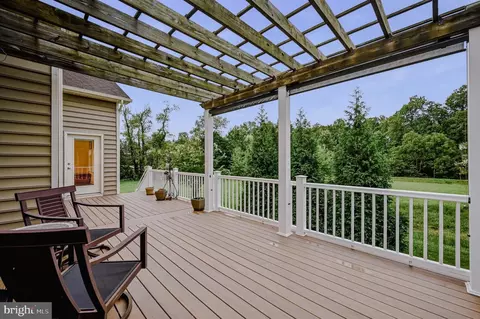 Exterior - 642 Vivaldi Dr, Middletown, DE 19709 photo 6 of 8