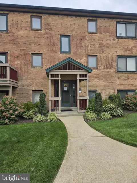 6703 Pleasant Ct, Wilmington, DE 19802