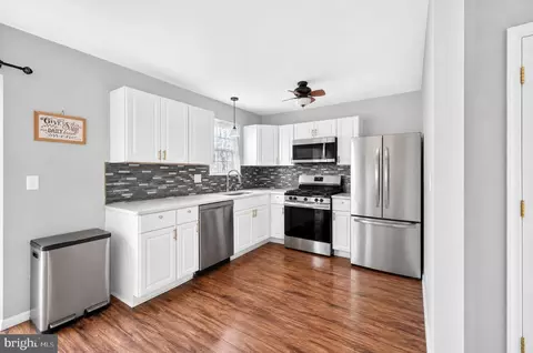 Kitchen - 215 Liborio Dr, Middletown, DE 19709 photo 2 of 2