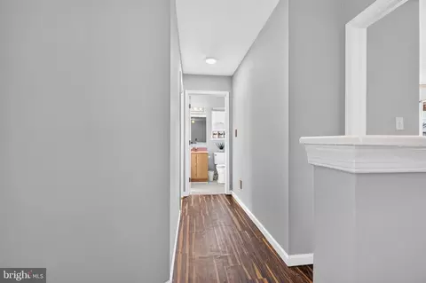 Entry Way - 215 Liborio Dr, Middletown, DE 19709 photo 3 of 5