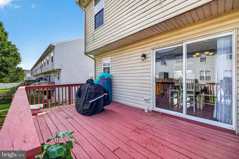 Exterior - 215 Liborio Dr, Middletown, DE 19709 photo 3 of 7
