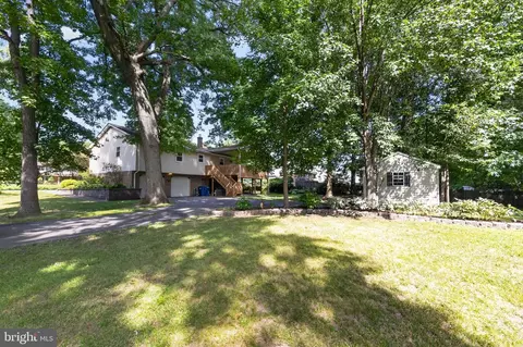 Exterior - 2 Anna Ave, Bear, DE 19701 photo 6 of 8