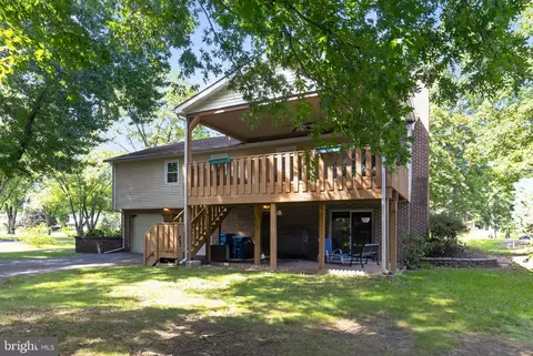 Exterior - 2 Anna Ave, Bear, DE 19701 photo 7 of 8