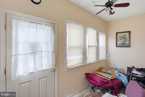 Entry Way - 600 E 22nd St, Wilmington, DE 19802 photo 1 of 4