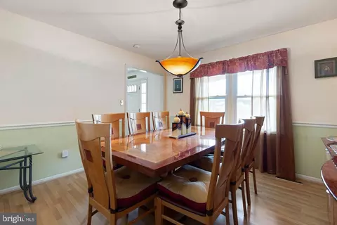 Dining - 231 E Seneca Dr, Newark, DE 19702 photo 1 of 1