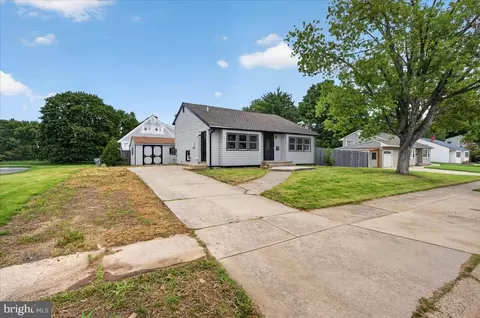 Other - 601 Banyan Rd, Newark, DE 19713 photo 1 of 14