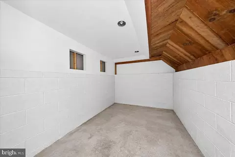 Other - 601 Banyan Rd, Newark, DE 19713 photo 11 of 14