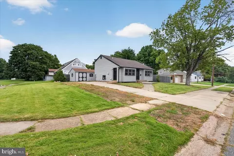 Other - 601 Banyan Rd, Newark, DE 19713 photo 2 of 14