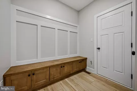 Entry Way - 127 Willow Oak Blvd, Bear, DE 19701 photo 12 of 19