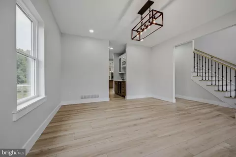 Entry Way - 127 Willow Oak Blvd, Bear, DE 19701 photo 2 of 19