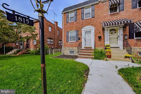 1815 Maple St, Wilmington, DE 19805