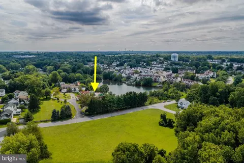 View/Area - 1 Lake Dr, Bear, DE 19701 photo 11 of 27