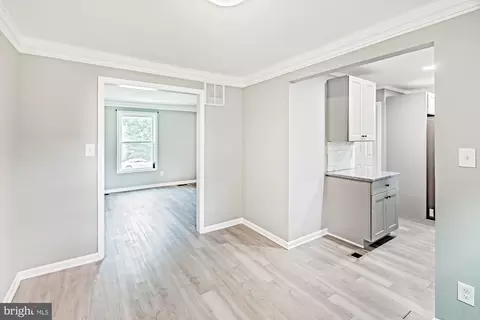 Entry Way - 52 Greenbridge Dr, Newark, DE 19713 photo 1 of 2