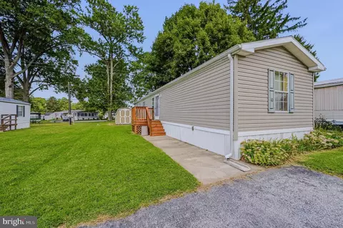 10 Laurel Ln, Newark, DE 19713 photo 3
