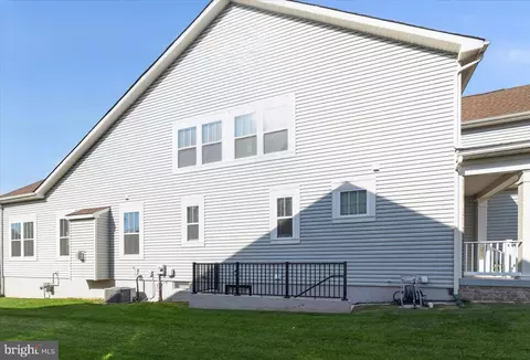 Exterior - 261 Stravinsky Ave, Middletown, DE 19709 photo 6 of 6