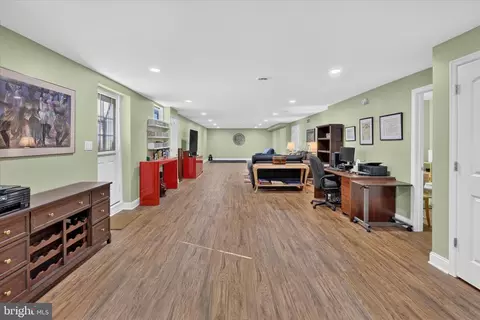 Entry Way - 261 Stravinsky Ave, Middletown, DE 19709 photo 14 of 17