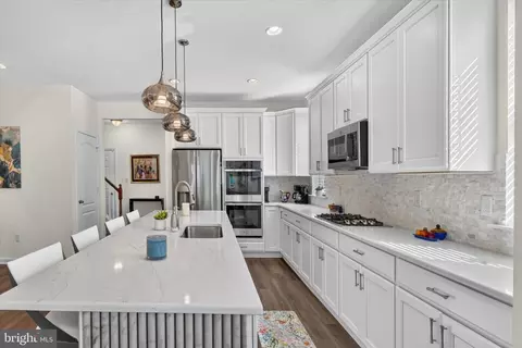 Kitchen - 261 Stravinsky Ave, Middletown, DE 19709 photo 3 of 4