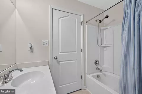 Bath - 323 Gaither Dr, Middletown, DE 19709 photo 1 of 1