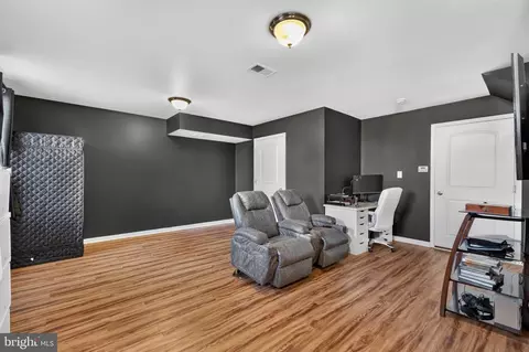 Entry Way - 323 Gaither Dr, Middletown, DE 19709 photo 2 of 15