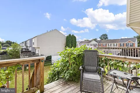Exterior - 11 Carper St, Bear, DE 19701 photo 2 of 4