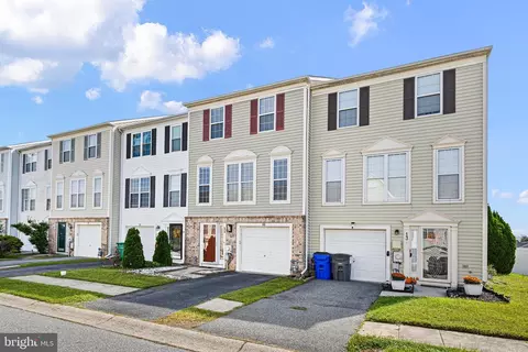 Exterior - 11 Carper St, Bear, DE 19701 photo 4 of 4