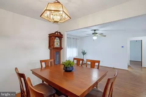 Dining - 607 Tamara Cir, Newark, DE 19711 photo 3 of 3