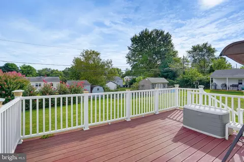 Exterior - 607 Tamara Cir, Newark, DE 19711 photo 6 of 7