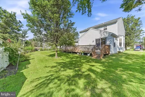Exterior - 23 Belfort Loop, Newark, DE 19702 photo 5 of 7