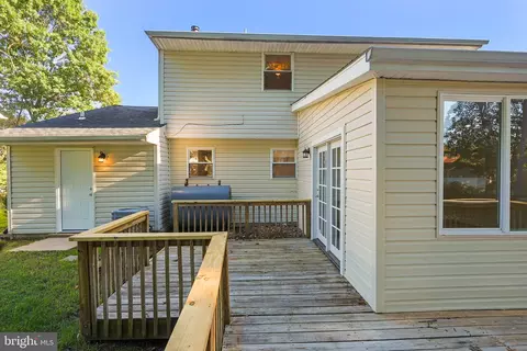 Exterior - 93 S Skyward Dr, Newark, DE 19713 photo 3 of 6