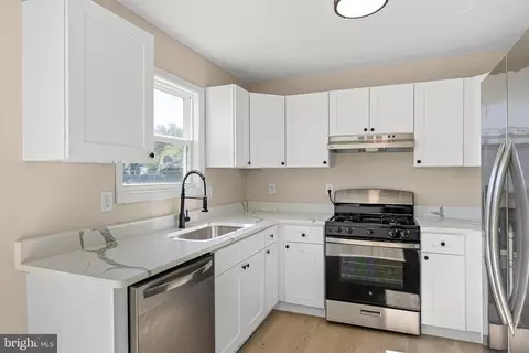 Kitchen - 8 Bergen Ct, Newark, DE 19702 photo 1 of 2