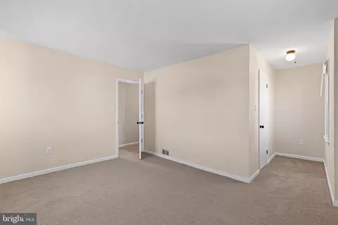 Other - 8 Bergen Ct, Newark, DE 19702 photo 2 of 4