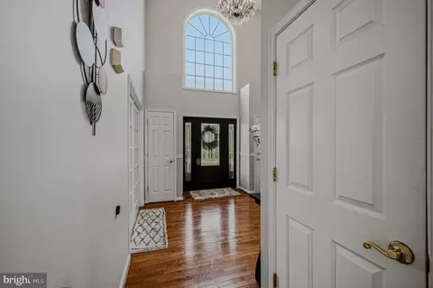 Entry Way - 202 W Thomas Ct, Middletown, DE 19709 photo 2 of 5