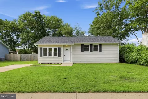 Exterior - 213 Warfield Rd, Newark, DE 19713 photo 5 of 5