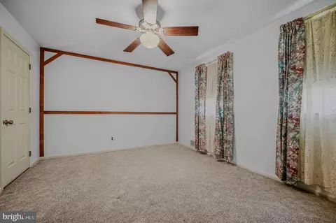 Bedroom - 12 Kitty Ln, Newark, DE 19713 photo 3 of 8