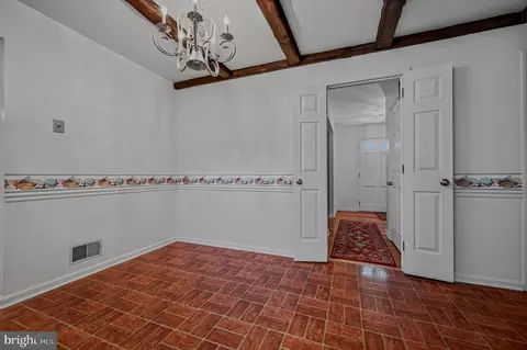 Entry Way - 12 Kitty Ln, Newark, DE 19713 photo 3 of 4