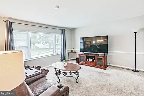 Living - 26 Alwyn Rd, Newark, DE 19713 photo 1 of 1
