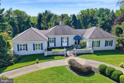 Exterior - 9 Mccormick Dr, Hockessin, DE 19707 photo 8 of 10