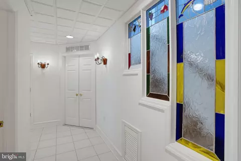 Entry Way - 9 Mccormick Dr, Hockessin, DE 19707 photo 3 of 5