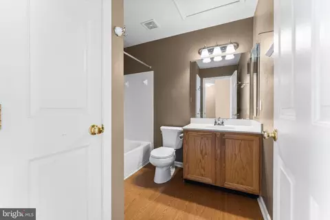 Entry Way - 111 Lauren Pl, Newark, DE 19702 photo 5 of 5