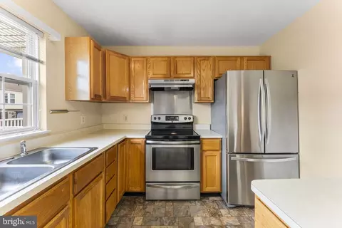 Kitchen - 111 Lauren Pl, Newark, DE 19702 photo 1 of 3
