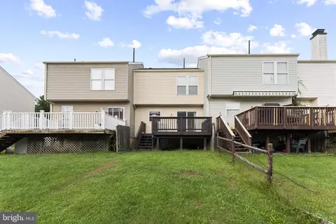 Exterior - 111 Lauren Pl, Newark, DE 19702 photo 4 of 11
