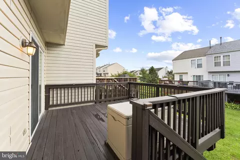 Exterior - 111 Lauren Pl, Newark, DE 19702 photo 5 of 11