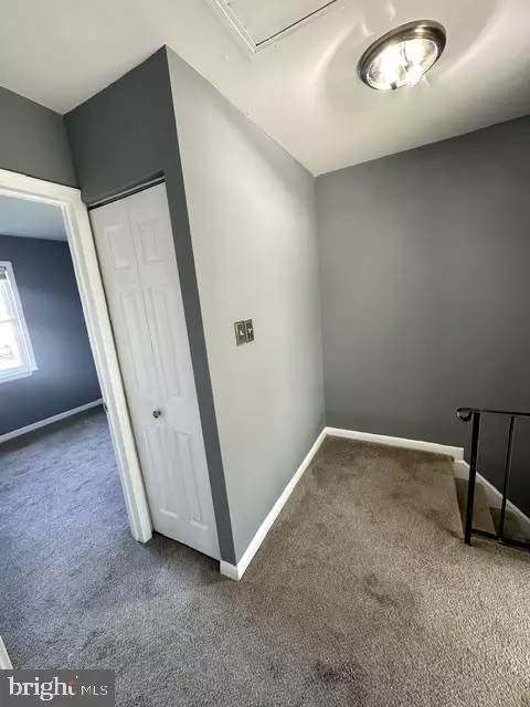 Entry Way - 326 Brandon Dr, Bear, DE 19701 photo 2 of 5