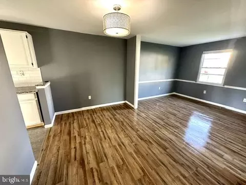 Living - 326 Brandon Dr, Bear, DE 19701 photo 1 of 4