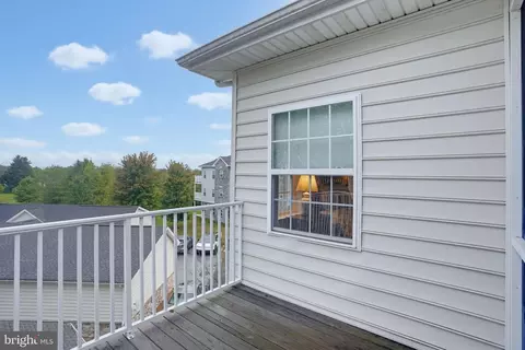 Exterior - 101 Colonial Downs Ct #1306, Newark, DE 19702 photo 6 of 8