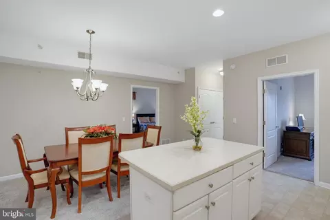 Dining - 101 Colonial Downs Ct #1306, Newark, DE 19702 photo 1 of 3